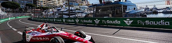 Nissan-Alpine-Tech-et-Oliver-Rowland-vainqueurs-a-Monaco
