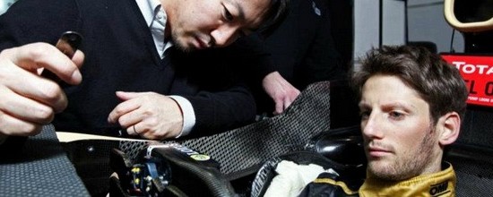 Photos-Raikkonen-et-Grosjean-ont-finalise-leurs-baquets