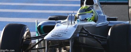 Jerez-J3-Nico-Rosberg-mene-avec-sa-monoplace-2011