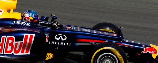 G-P-de-Bahrein-Carton-plein-de-Renault-Sport-F1