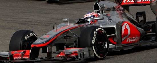 Monaco-EL2-Jenson-Button-avant-la-pluie