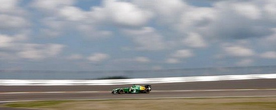 La-routine-pour-le-Caterham-F1-Team