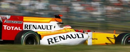 La-presse-insiste-sur-le-retour-d-une-equipe-Renault