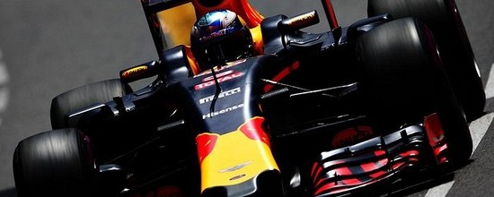 Monaco-Qualif-Red-Bull-et-Daniel-Ricciardo-en-pole-position