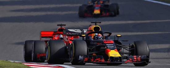 Chine-Course-Course-parfaite-de-Red-Bull-et-Ricciardo-pour-la-victoire