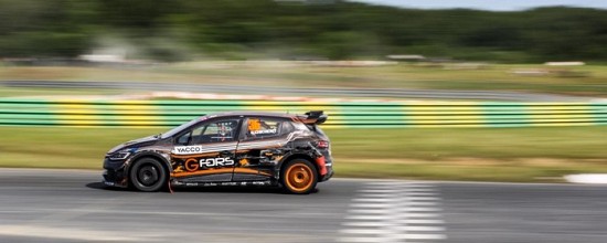 Guerlain-Chicherit-enflamme-le-Rallycross-francais