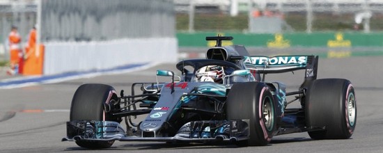 Russie-Course-Lewis-Hamilton-pour-une-victoire-controversee