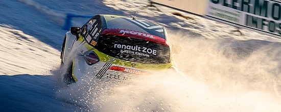 Renault-triomphe-de-la-glace-et-remporte-l-e-Trophee-Andros