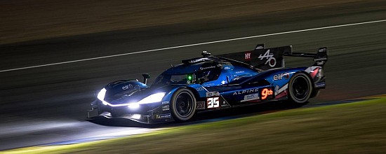 Alpine-Renault-en-Hyperpole-prete-pour-les-24-Heures-du-Mans-samedi