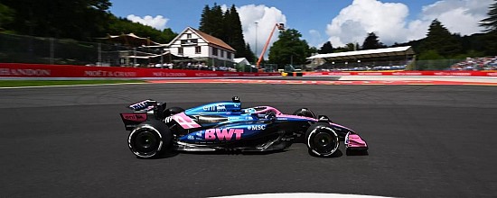 Alpine-sauve-un-vendredi-difficile-par-un-prometteur-huitieme-chrono