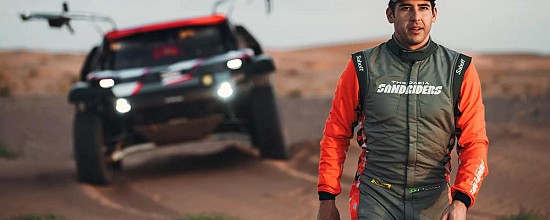 L-rsquo-equipe-de-reve-Dacia-s-rsquo-enrichit-du-champion-du-monde-Lucas-Moraes