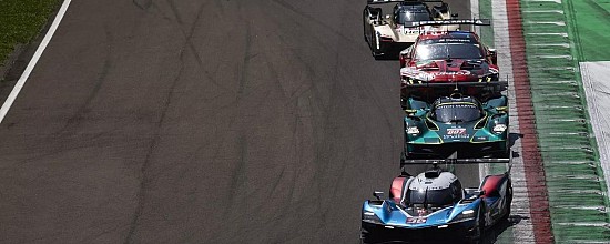 Alpine-marque-les-esprits-pour-la-premiere-en-WEC
