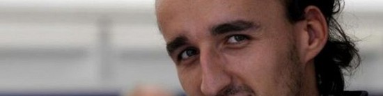 OFFICIEL-Robert-Kubica-chez-Renault-F1-en-2010