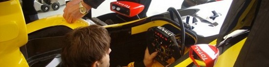 Charouz-et-D-Ambrosio-en-piste-pour-Renault-F1