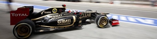 Hongrie-Course-Lewis-Hamilton-devant-une-grande-equipe-Lotus