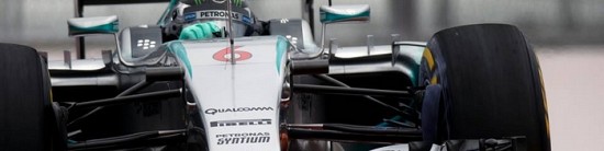 Austin-EL1-Nico-Rosberg-devant-les-deux-Red-Bull
