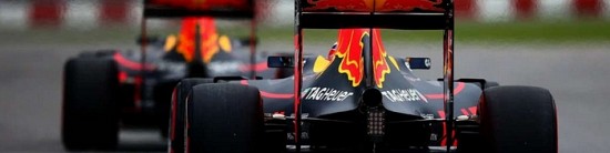 Red-Bull-en-embuscade-derriere-Mercedes-et-Vettel-a-Montreal