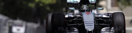 Bakou-Qualif-Nico-Rosberg-passe-entre-les-pieges