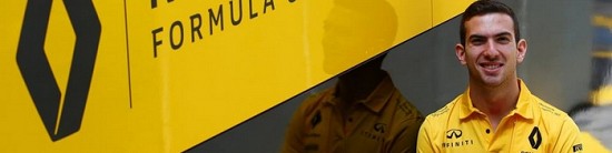 Nicholas-Latifi-revient-chez-Renault-Sport-Formula-One-Team