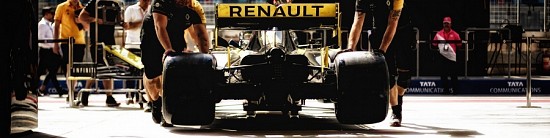 Renault-et-ses-pilotes-font-bloc-face-a-l-adversite