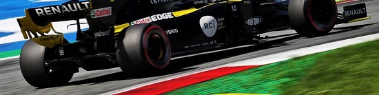 Russie-EL1-Valtteri-Bottas-devant-Daniel-Ricciardo