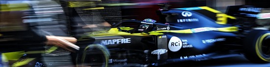 Portugal-Course-Renault-s-en-sort-bien-Hamilton-s-impose