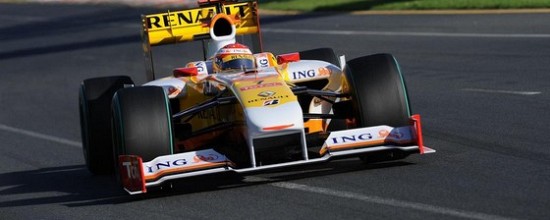 Renault-F1-sur-les-grilles-de-depart-en-2010