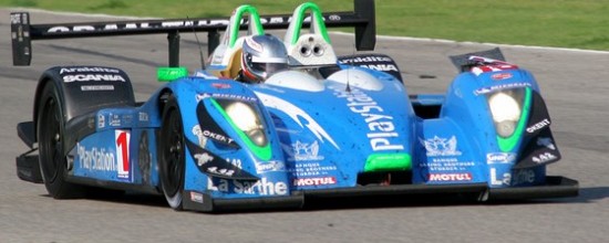 Renault-F1-aux-24-heures-du-Mans-avec-Pescarolo