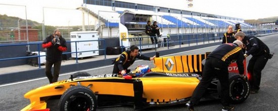 La-pluie-perturbe-le-programme-de-Renault-F1