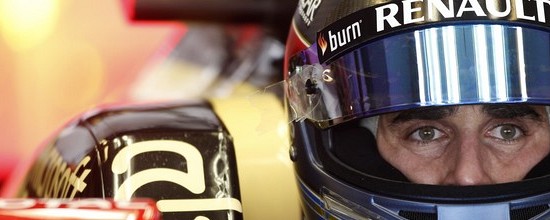 Raikkonen-Prost-et-Valsecchi-en-piste-pour-Lotus-Renault