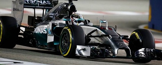 Singapour-Course-Lewis-Hamilton-la-victoire-au-finish