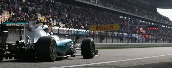 GP-de-Chine-Mercedes-dompte-Ferrari-course-a-oublier-pour-Renault