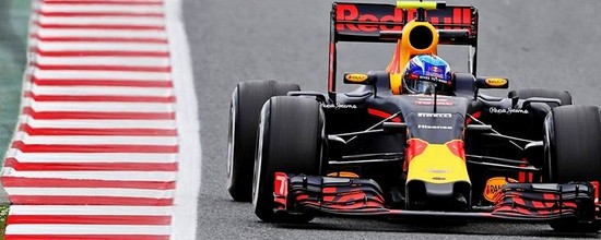 Red-Bull-TAG-Heuer-s-offre-la-deuxieme-ligne