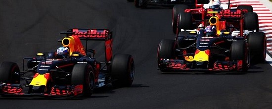 Un-nouveau-podium-pour-Red-Bull-TAG-Heuer-en-Hongrie