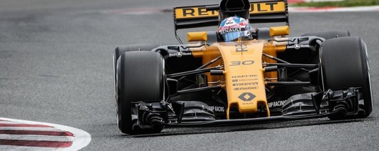 Jolyon-Palmer-a-le-sourire-avec-la-RS17