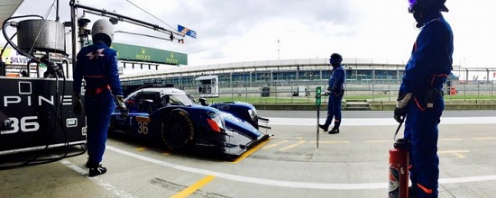 Alpine-loupe-une-belle-occasion-aux-6-Heures-de-Silverstone