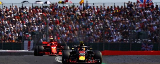 Red-Bull-loin-du-compte-a-Silverstone