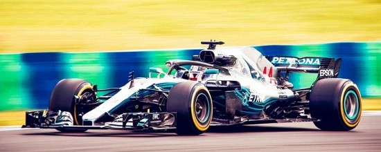 Hongrie-Course-Lewis-Hamilton-en-pleine-maitrise