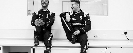 Daniel-Ricciardo-chez-Renault-les-premieres-images-officielles