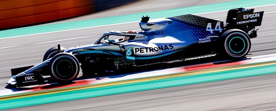 Barcelone-EL-3-Lewis-Hamilton-prend-le-relais-pour-Mercedes