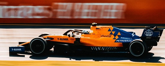 McLaren-souligne-la-progression-de-Renault-et-nuance-ses-propos