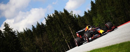 Styrie-EL2-Max-Verstappen-au-top-Daniel-Ricciardo-dans-le-mur