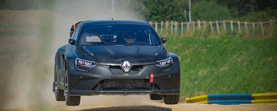 Le-programme-prive-World-RX-de-Renault-se-prepare-l-A110-Rally-homologuee