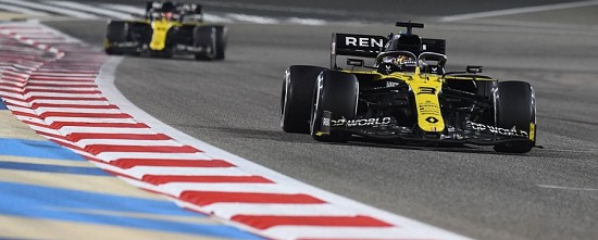 Sakhir-EL1-George-Russell-se-montre-Renault-dans-le-top-10