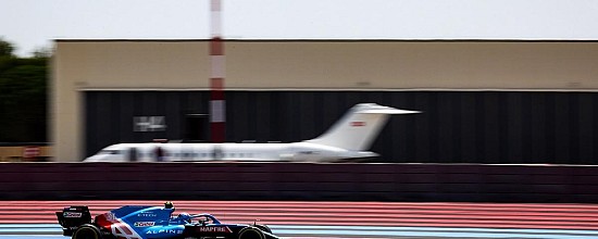 Abu-Dhabi-EL3-Hamilton-reste-devant-Alpine-recule